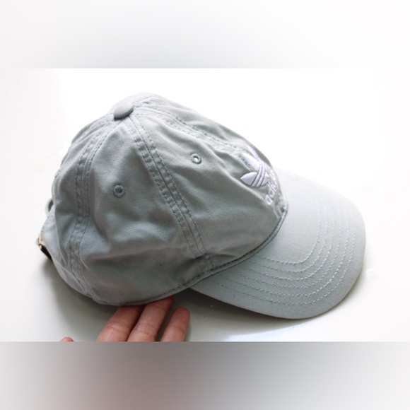 Adidas original hat - Picture 6 of 10
